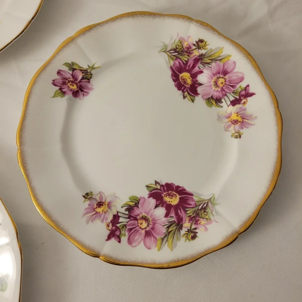 Adderley Salad Plates‎ Women White Floral Gold Rim Fine Bone China Set of 4
